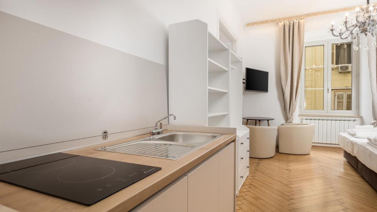 Apartments Art Teatro Rijeka Eksteriør bilde